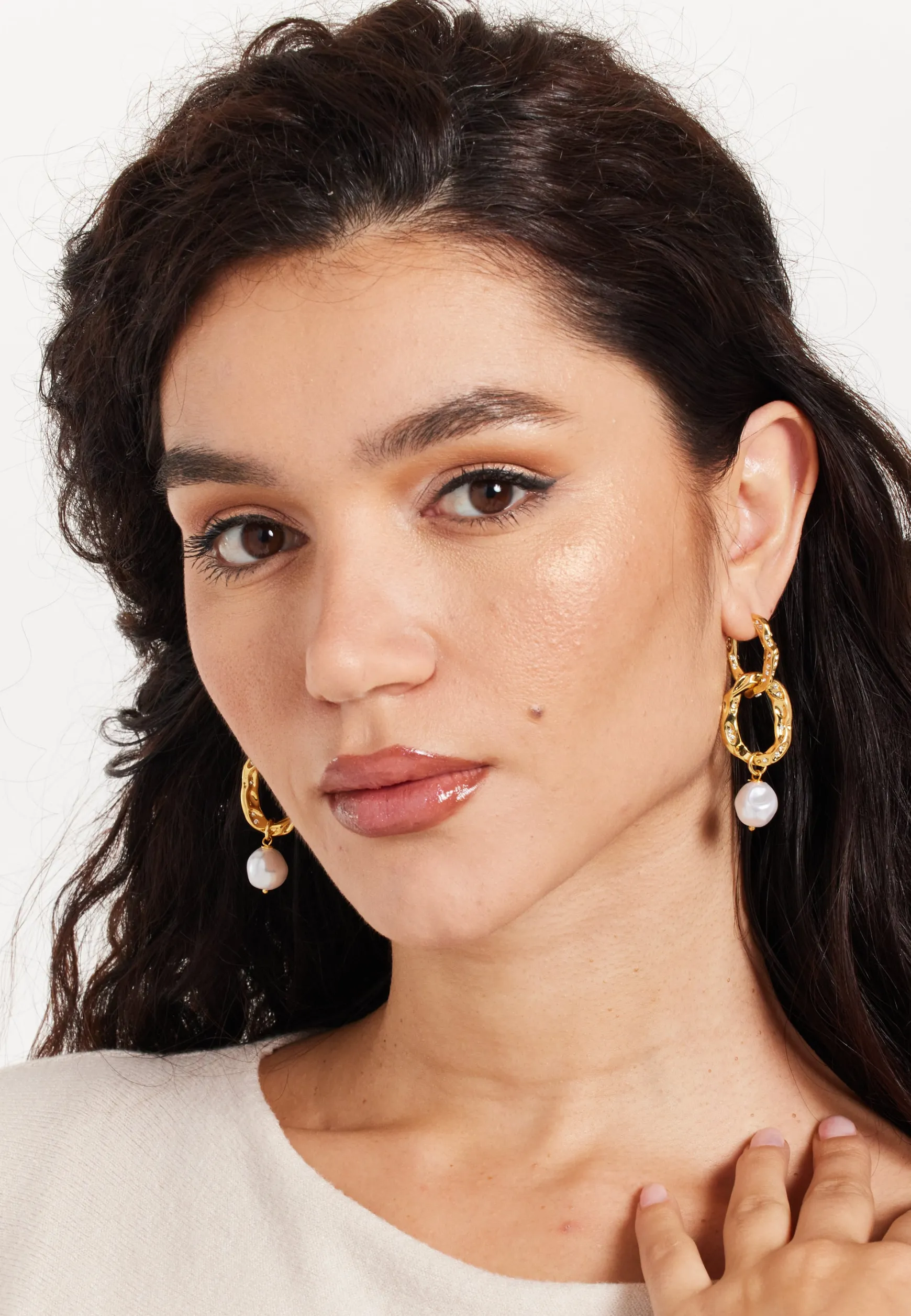 Gold Pearl Drop Earrings