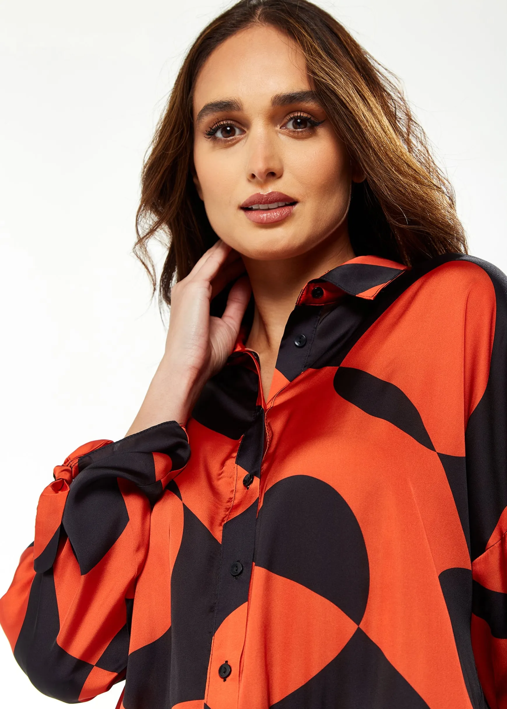 Liquorish Blouse with Oversized Polka Stripe Pattern in Red & Black