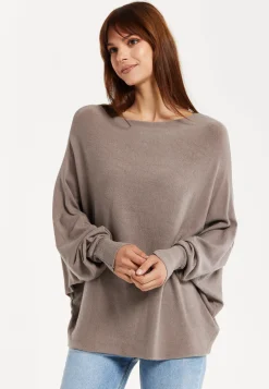 Liquorish Women's Jumper Beige Soft Knit with Batwing Sleeves - Effortless Elegance