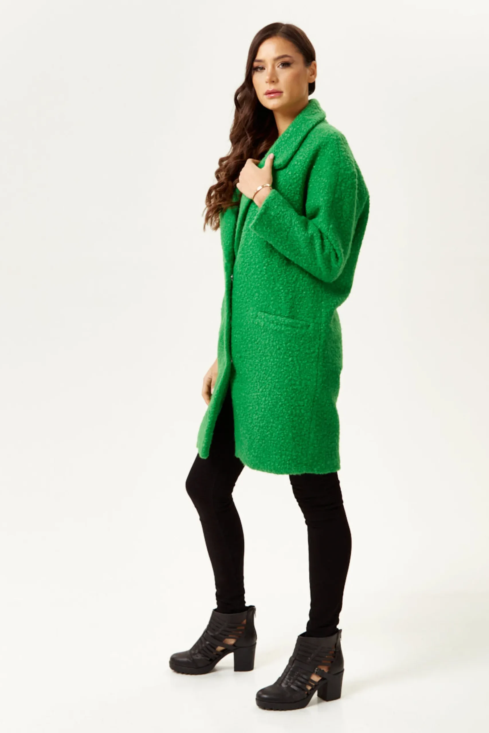Women's Coat in Fluffy Green Bouclè - Extra Loose Fit with Notch Lapels and Side Pockets - Liquorish
