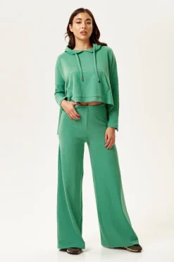 Women's Hooded Sweatshirt with Front Pocket and Drawstring Detail in Green - Casual Comfort with Adjustable Fit