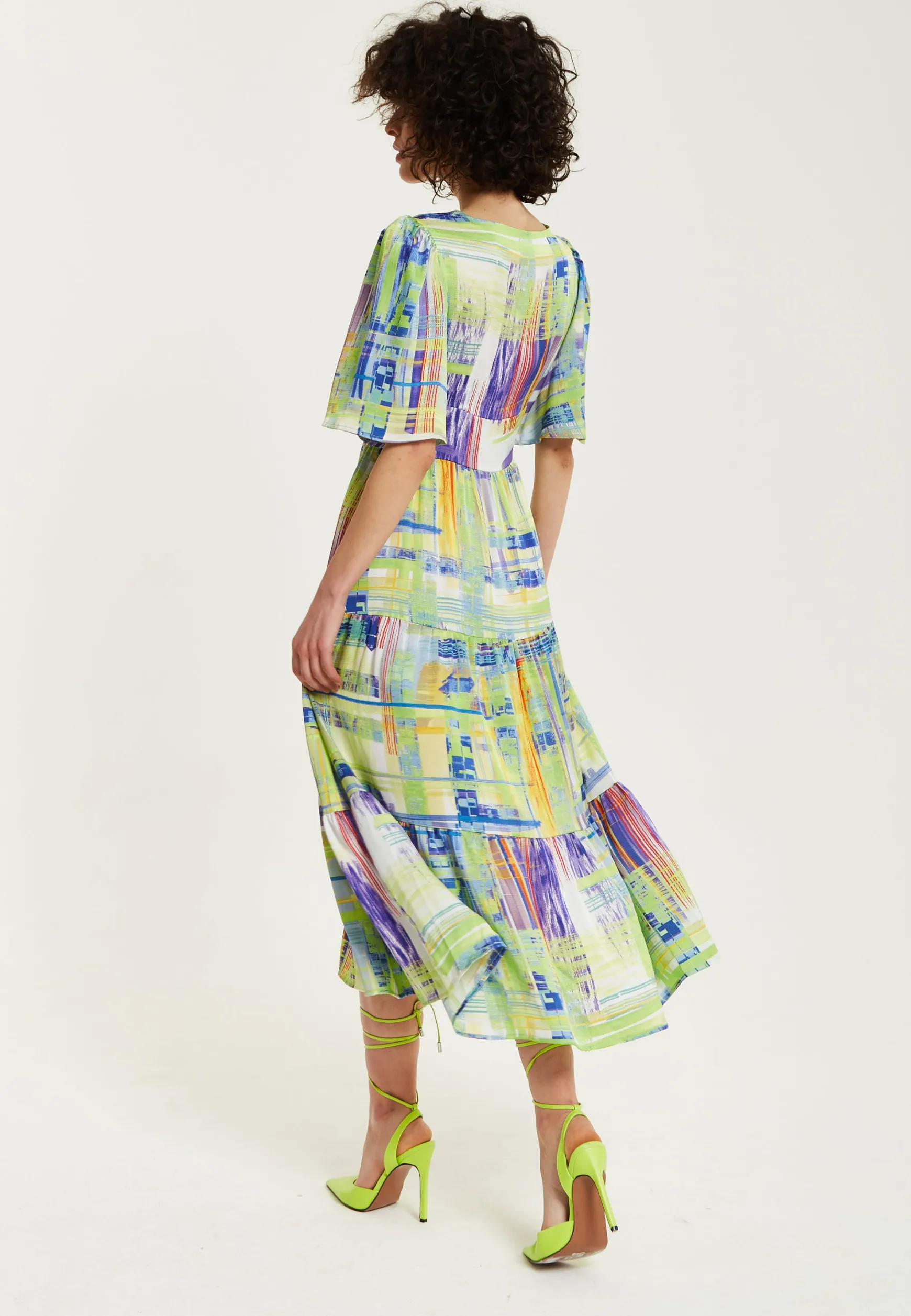 Women's Midi Dress in Green with Short Kimono Sleeves and V Neck - Abstract Print by Liquorish