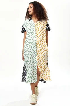 Women’s Midi Dress, Oversized Animal Print Shirt Dress with Black Collar, Short Sleeves, Button-Up Front, Chic and Comfortable Fashion