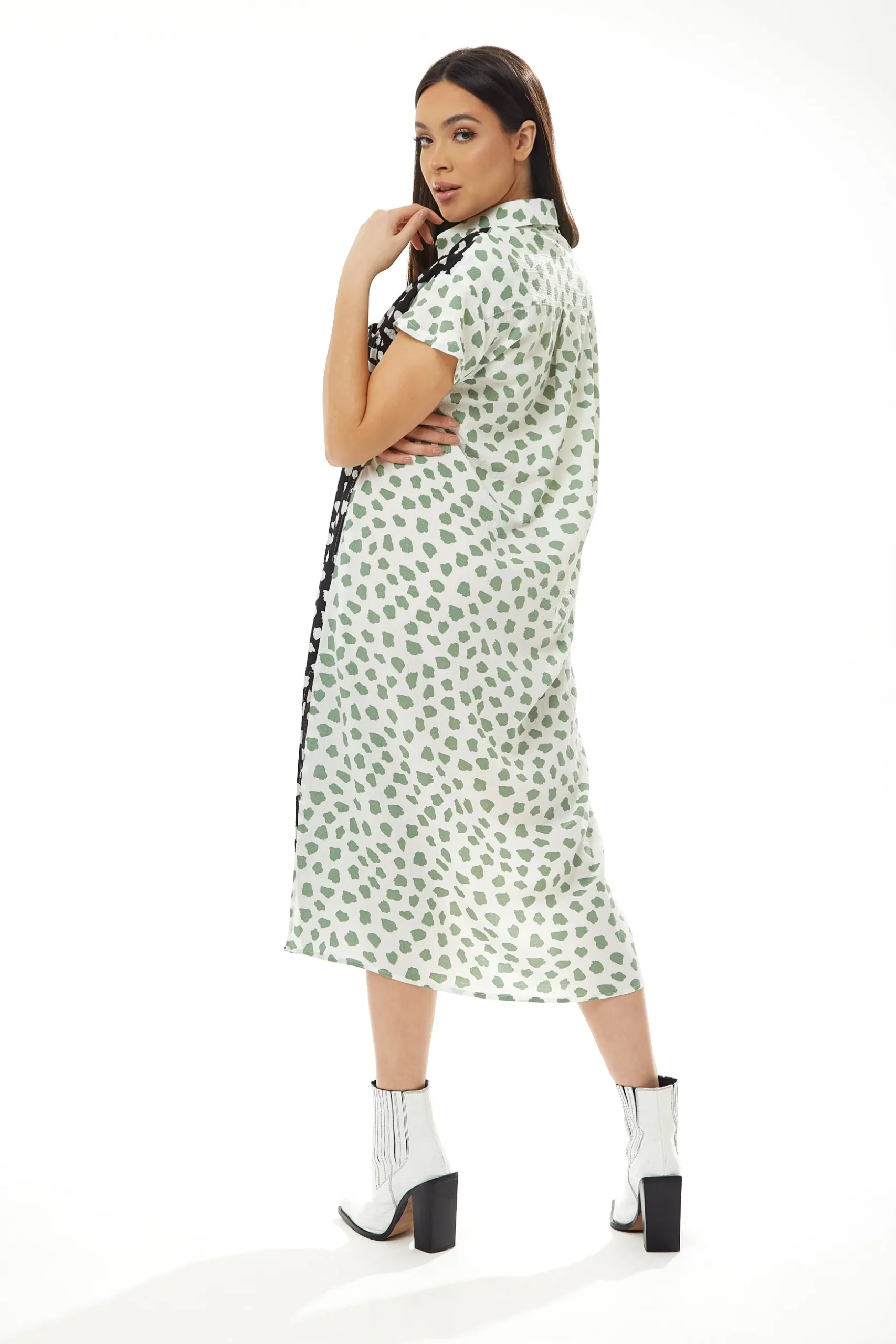Women’s Midi Dress, Oversized Animal Print with Green Collar, Button-Up Front, Short Sleeves