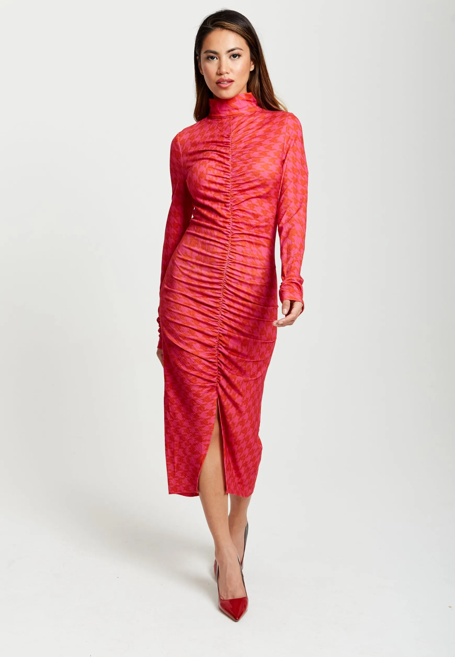 Women’s Midi Dress with Long Sleeves in Distorted Houndstooth Print and Ruching Detail - Liquorish