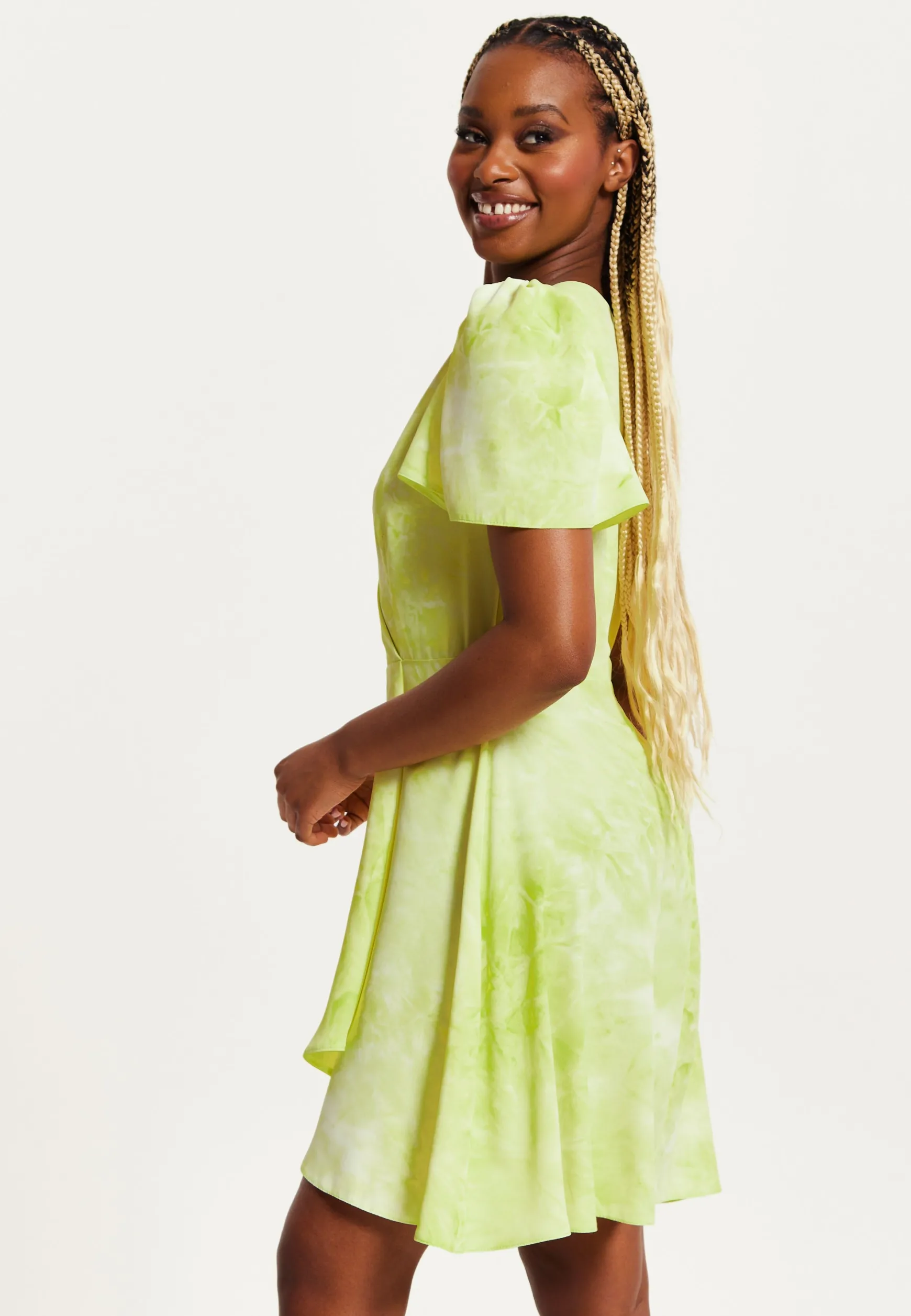 Women's Mini Dress with Angel Sleeves in Pistachio - Stylish Wrap Design, Perfect for Any Occasion - Liquorish