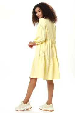 Women's Oversized Yellow Shirt Dress with 3/4 Sleeves, Button-Up Front, and Chic Collar Detail