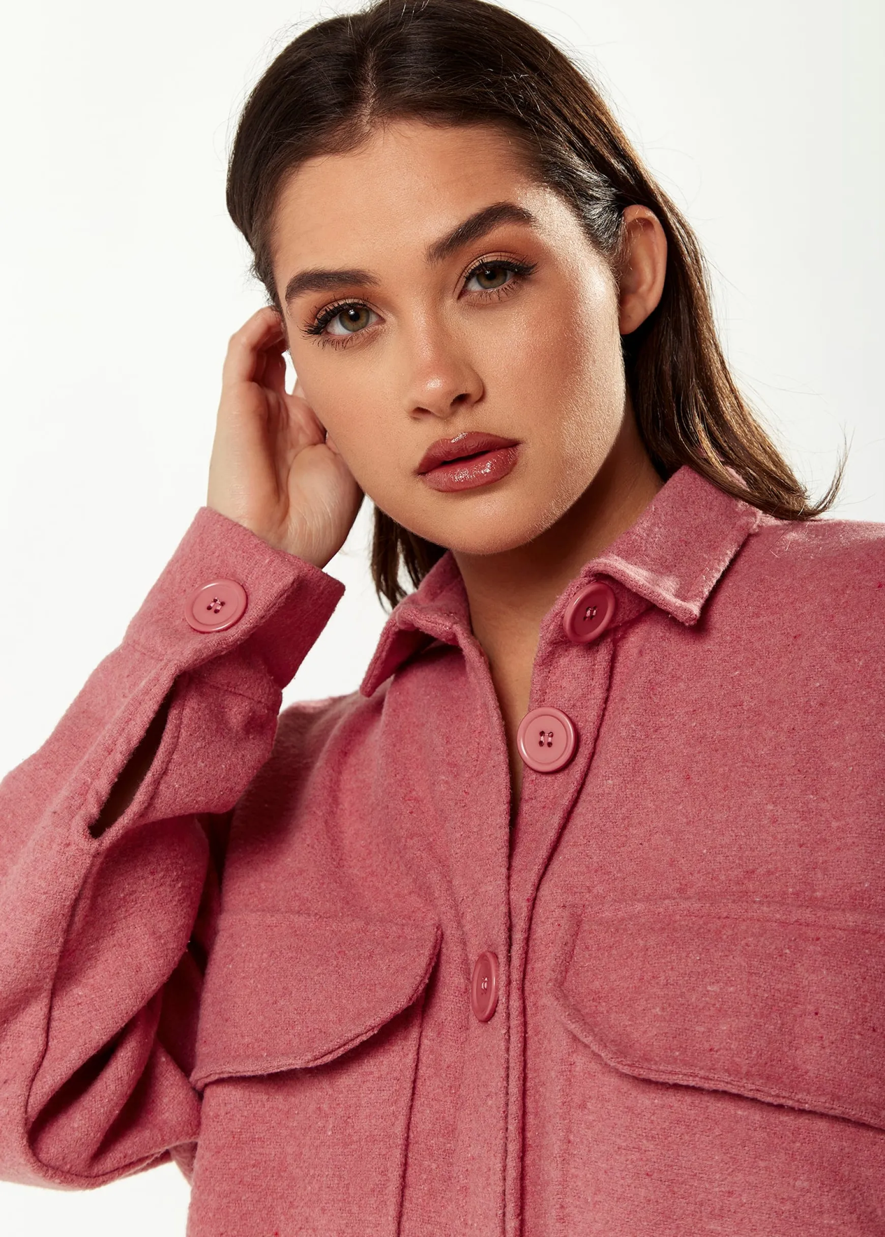 Women’s Shirt Jacket with Oversized Pocket in Pink - Classic Button-Up, Collar, Full-Length Sleeves, Oversized Fit
